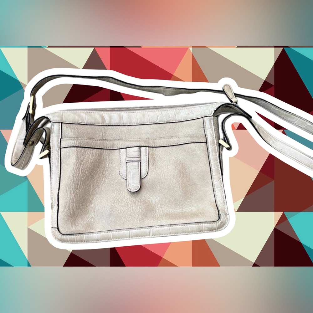 Chic Cream Crossbody Bag